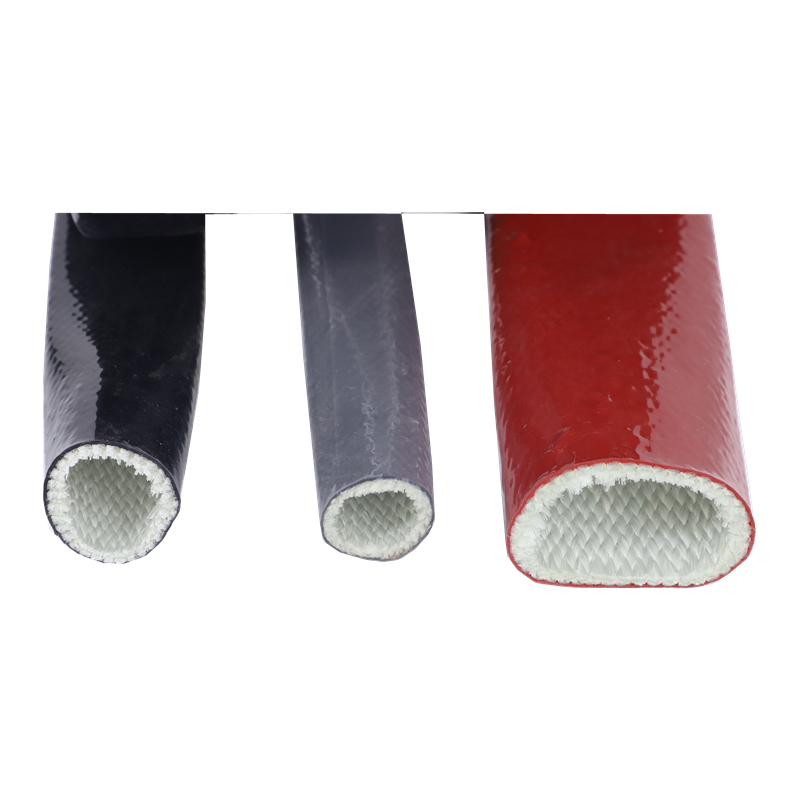 Qual è la differenza tra i diversi tipi di manicotti di protezione dei tubi idraulici?